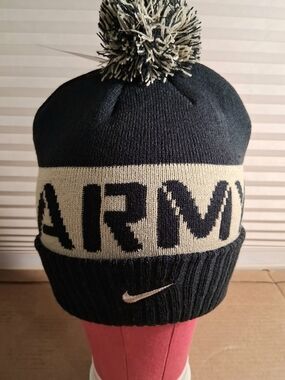 Nike Army Knit Pom Beanie - Black & Gold